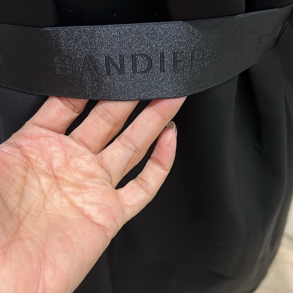 BANDIER SPORTS LOGO BLAZER, size Medium, fully lined, luxurious NWT - Picture 9 of 14